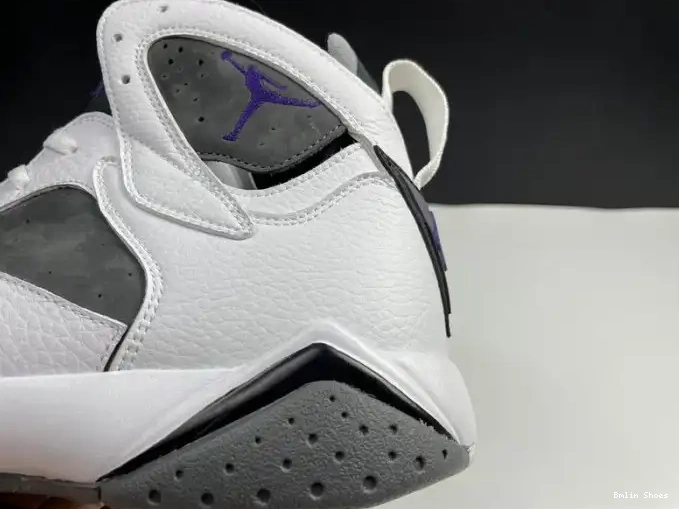 Bmlin Flint 7 (2021) Jordan Retro CU9307-100 0518